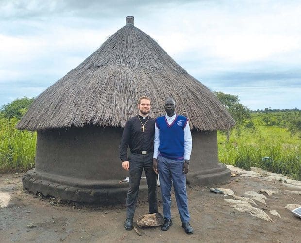 Kuvassa Taisto Sokka ja John